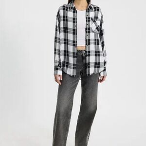 Women's TIME TRU black &white plaid flannel long sleeve shirt